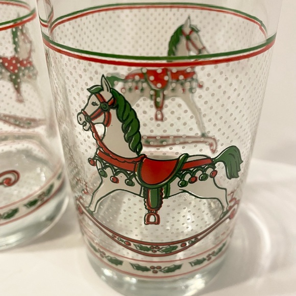 Vintage Christmas Glasses LSTC 1988 Rocking Horse Holly 🎄 Set 2 Cups Mint R/G - Picture 2 of 4